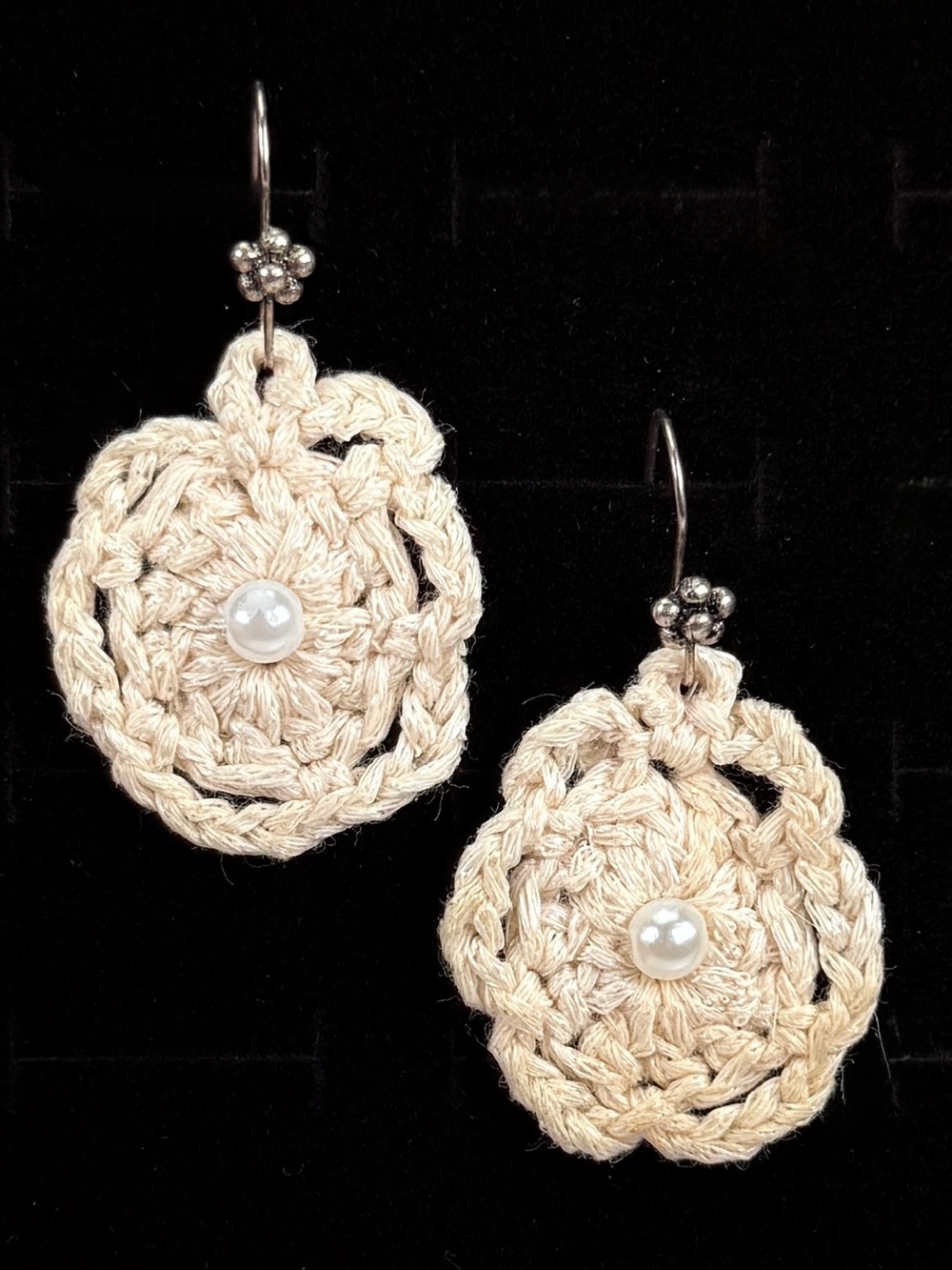 Pretty crocheted, fake pearl pierced earrings costume
